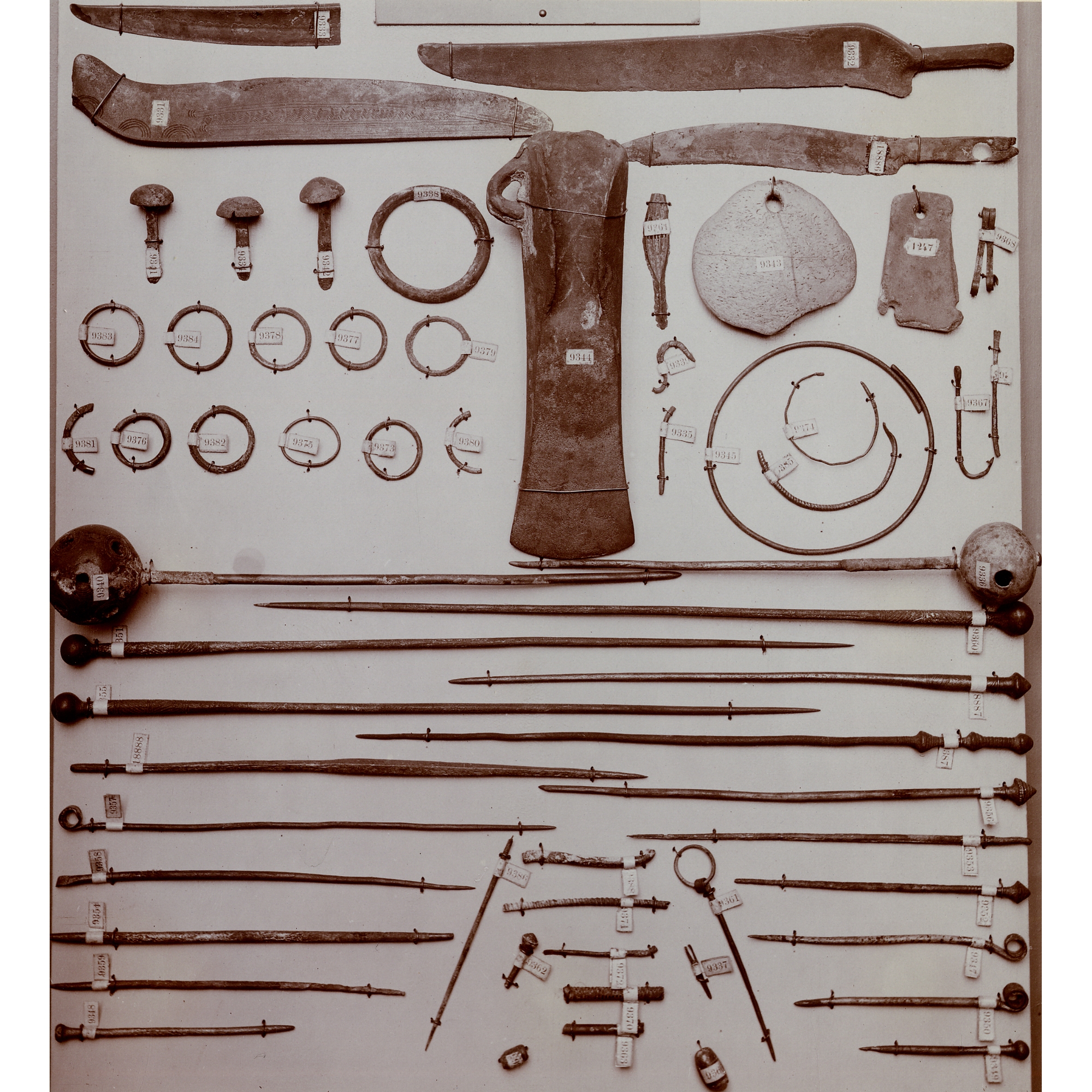 Montilier: objets découverts