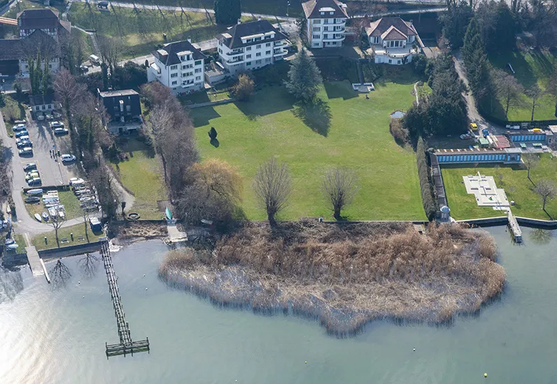 Ecomorphologie des lacs. Classe III : très atteint