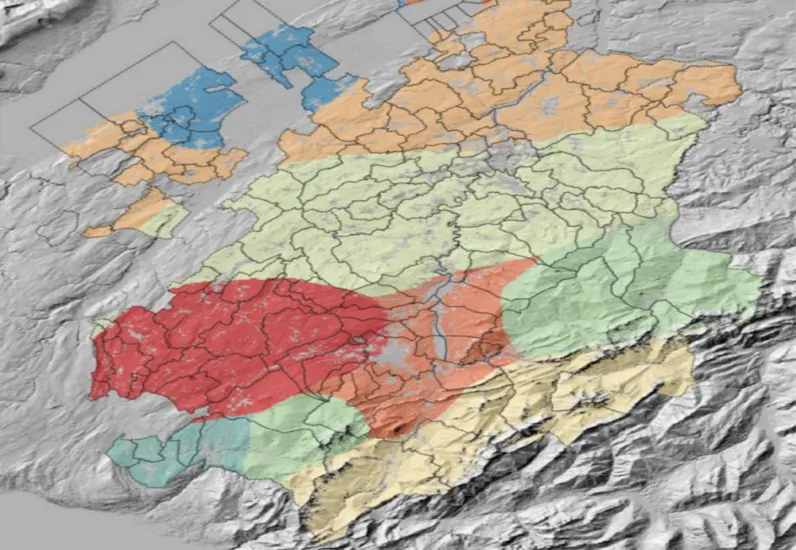 Durch die Kombination von Bodendaten und geologischen Karten wurden acht Pedozonen identifiziert