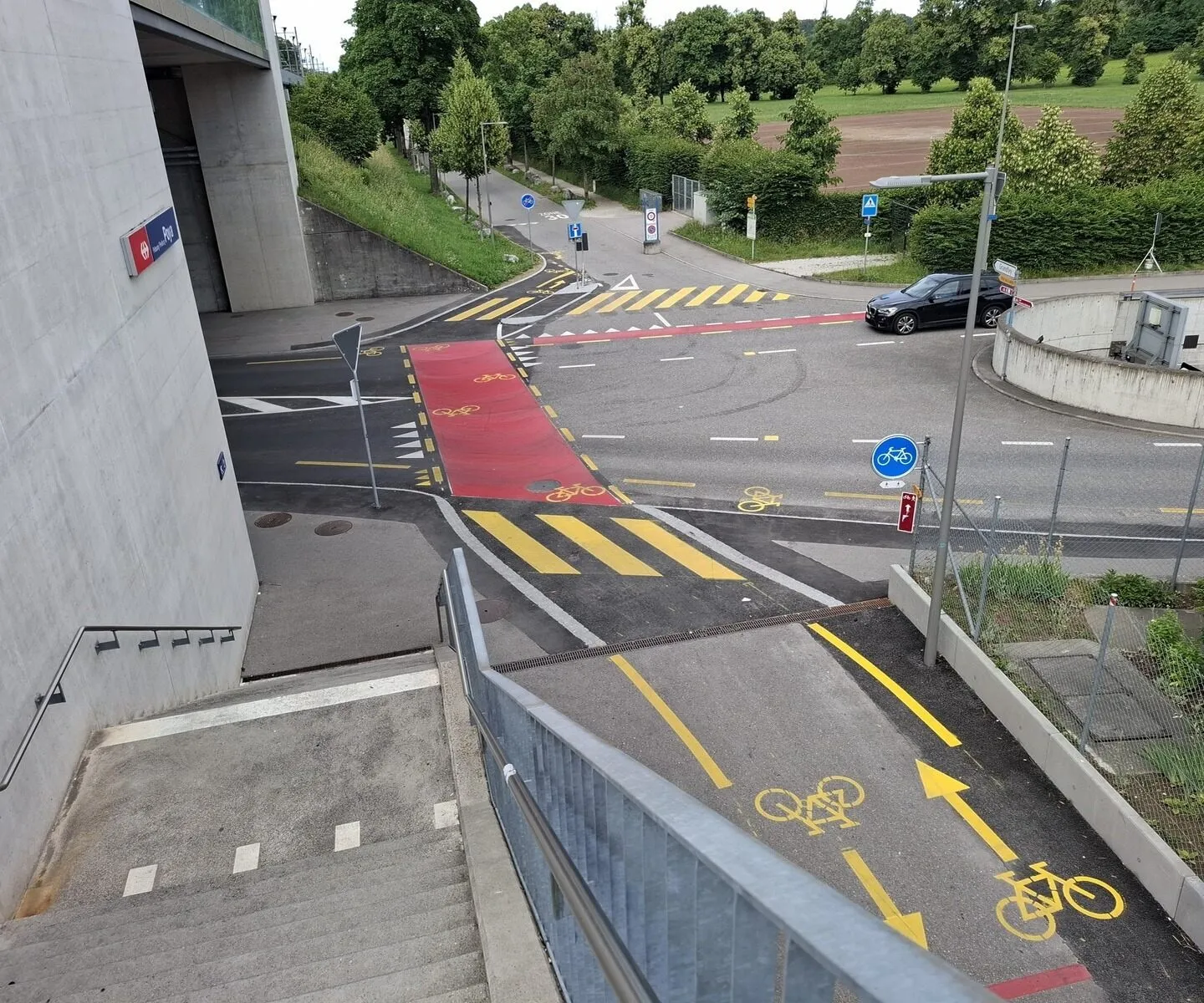 La traversée cyclable du carrefour de Grandfey 
