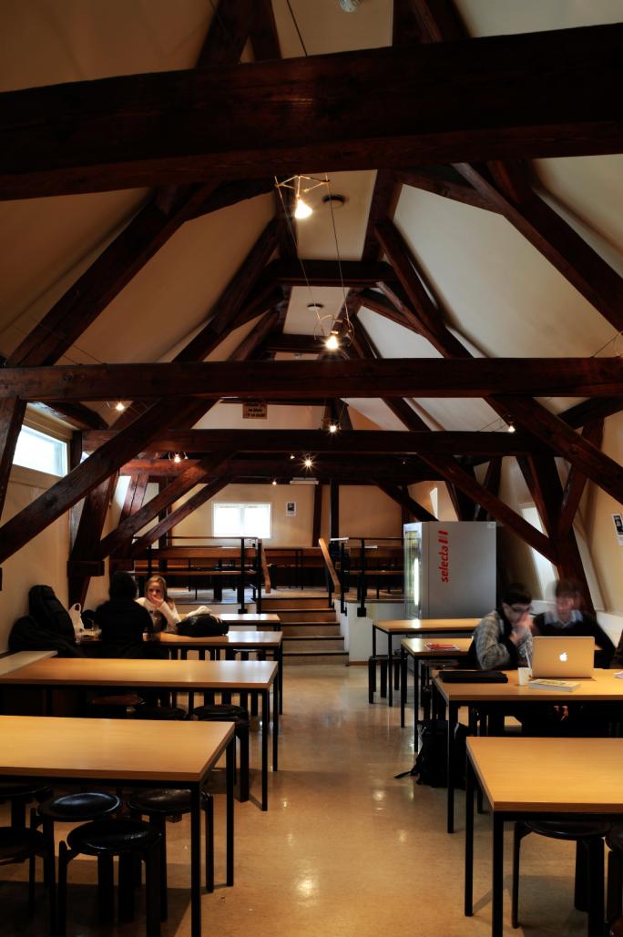 Cafétéria de la Bibliothèque cantonale et universitaire de Fribourg