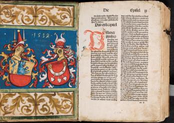 1485 in Strassburg gedruckte Bibel. KUB, Z 299, Vorderdeckel und Bl. aa1r. Kantons- und Universitätsbibliothek Freiburg