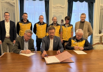 Signature du contrat de prestation avec le Secours alpin suisse