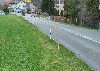 Strassenabschnitt in der Ortschaft Le Mouret