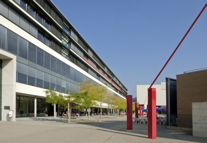 Bild vergrößern Pérolles 2  Amt für Universitätsfragen UFA 