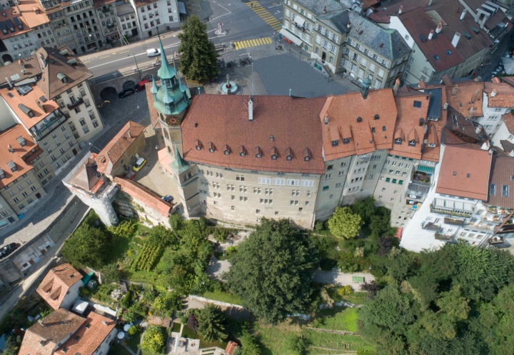 Agrandir l'image Hôtel Cantonal | Rathaus 