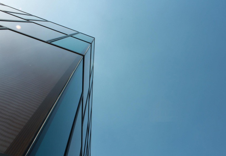 Agrandir l'image Le bâtiment de l'Ecole professionnelle artisanale et industrielle à Fribourg