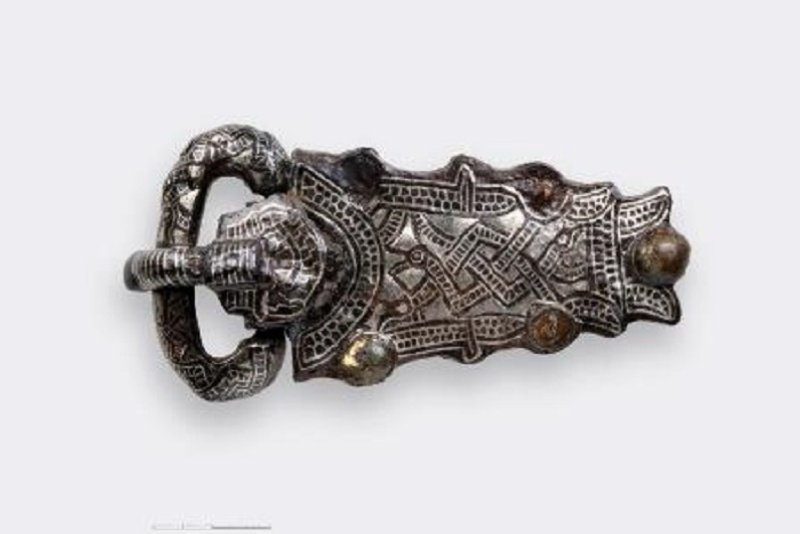 Gumefens - metallene Gürtelteile