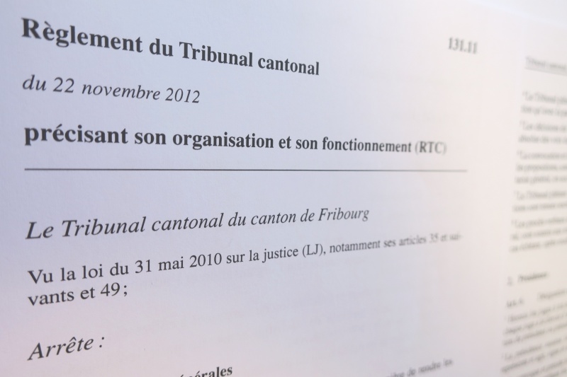 Règlement du Tribunal cantonal