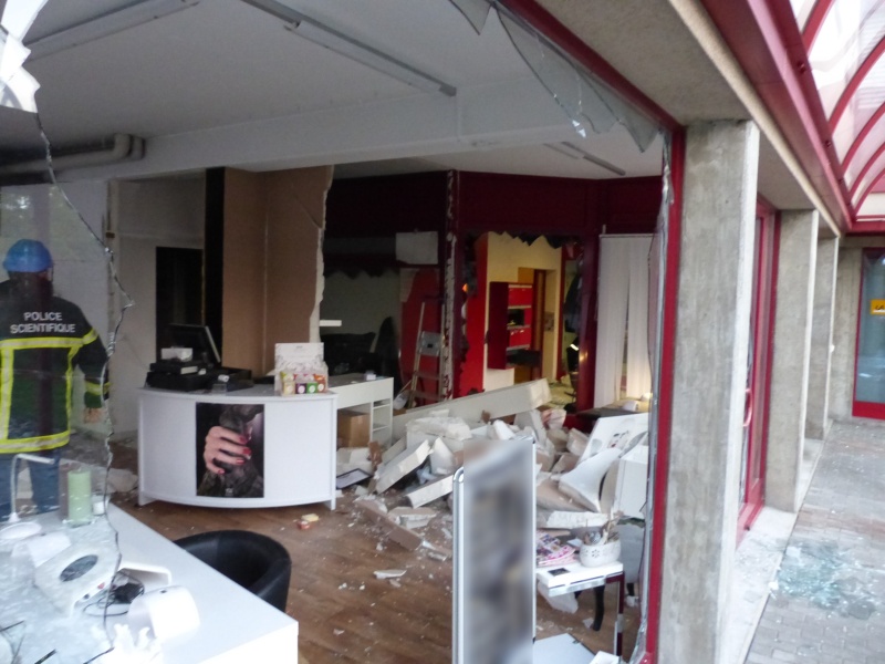 Incendie et explosion à Givisiez