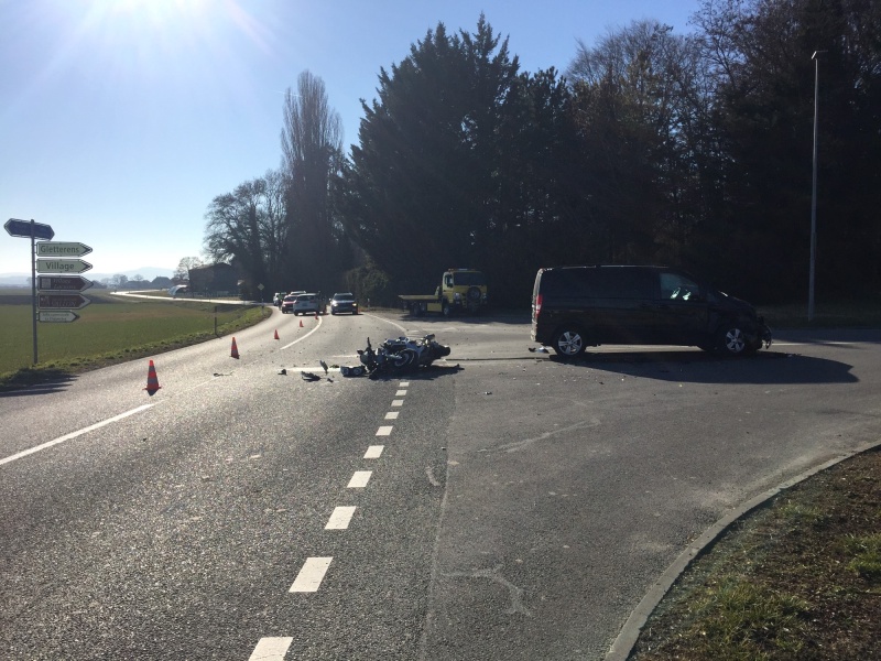 Un motard grièvement blessé à Vallon