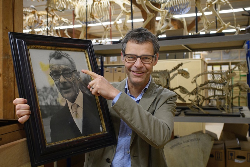 Augenfällige Komplizenschaft zwischen dem ehemaligen Konservator und dem aktuellen Direktor 