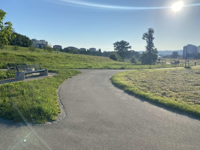 Piétonne heurtée par un cycliste à Villars-sur-Glâne – Appel à témoins / Fussgängerin von einem Radfahrer in Villars-sur-Glâne angefahren - Zeugenaufruf
