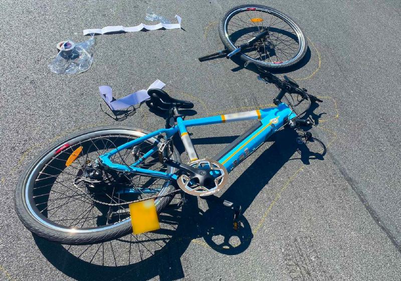 Un cycliste renversé et blessé dans un accident à Posieux / Ein Radfahrer wurde bei einem Unfall in Posieux angefahren und dabei verletzt