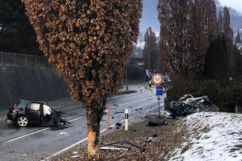 Une automobiliste grièvement blessée et héliportée à Epagny / Eine Automobilistin wird bei einem Unfall in Epagny schwer verletzt