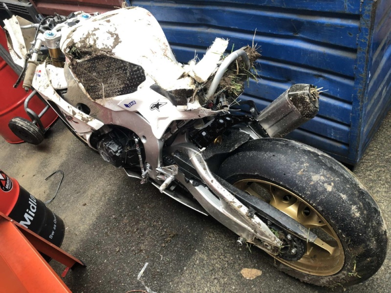 Töfffahrer in Kerzers schwer gestürzt