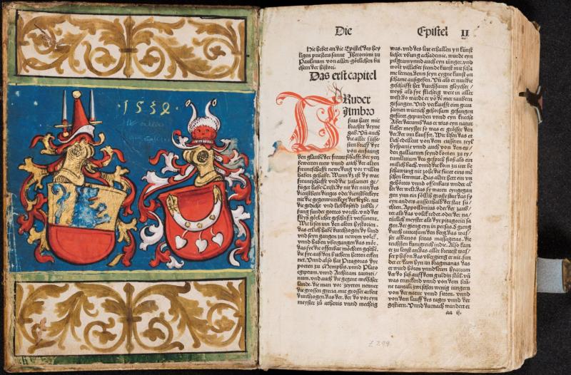 1485 in Strassburg gedruckte Bibel. KUB, Z 299, Vorderdeckel und Bl. aa1r. Kantons- und Universitätsbibliothek Freiburg