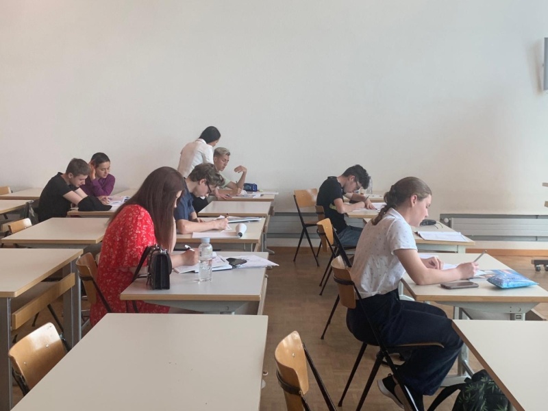 Classe d'intégration - Crise ukrainienne : scolarisation rapide des enfants et jeunes ukrainien-ne-s