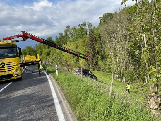Un accident de la circulation fait trois blessés à Courgevaux / Verkehrsunfall mit drei Verletzten in Courgevaux