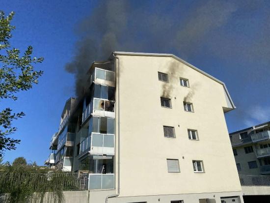 Incendie dans un immeuble à Châtel-St-Denis