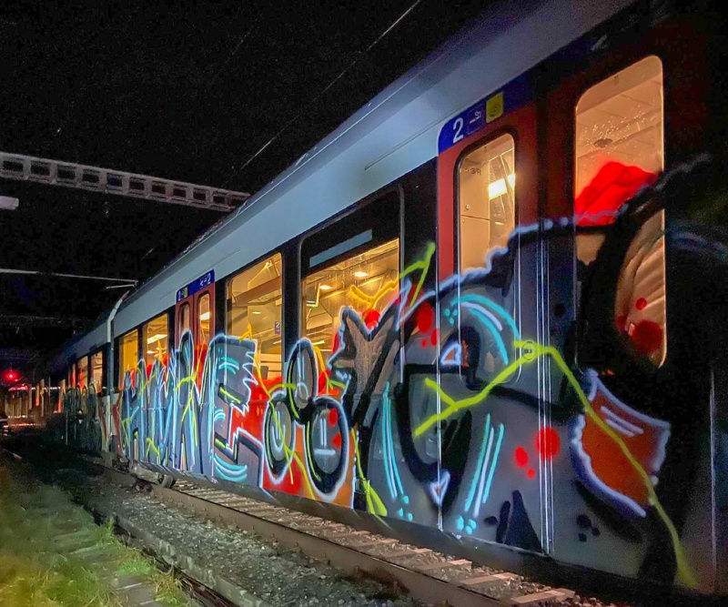Graffitis CFF Romont