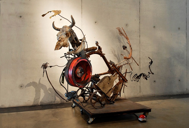 Jean Tinguely, La vache qui rit, 1990