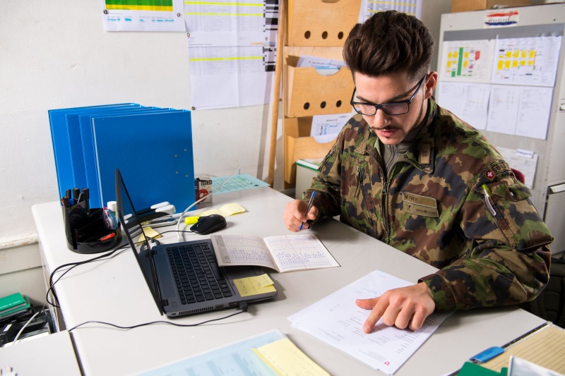 Erfüllung militärischer Pflichten