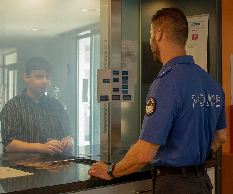 2026 police pretexte poste de police