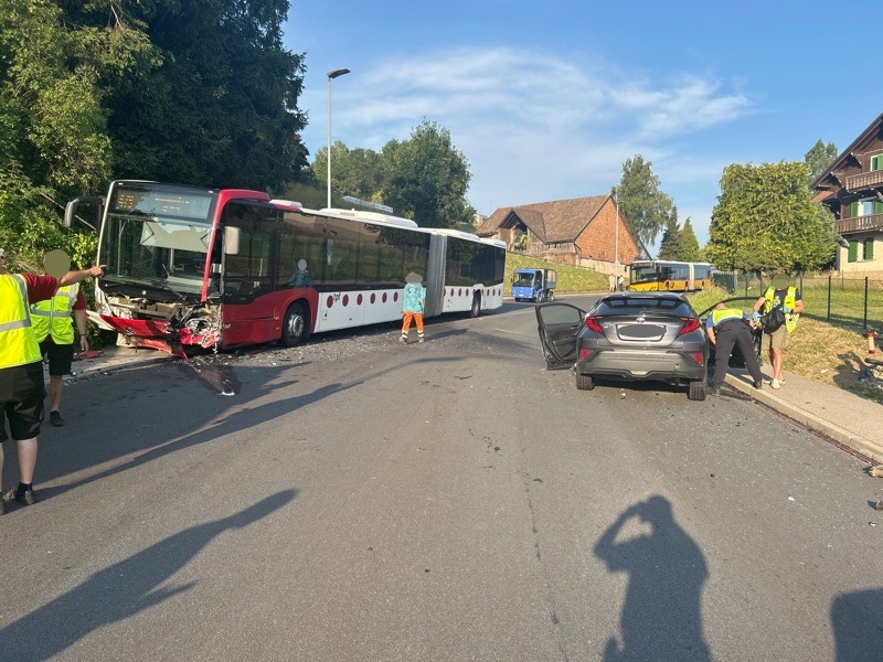 Collision frontale à Romont