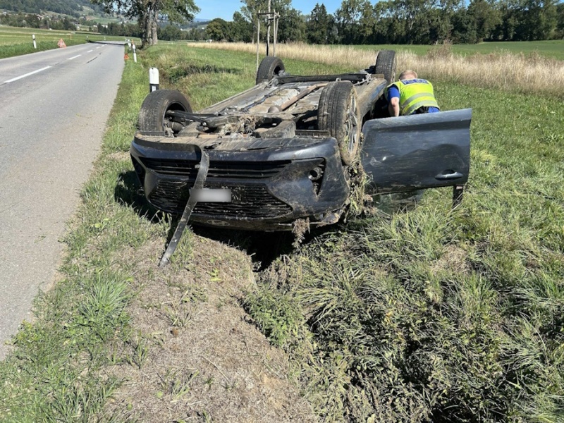 Gillarens : une automobiliste blessée dans un accident de la circulation	